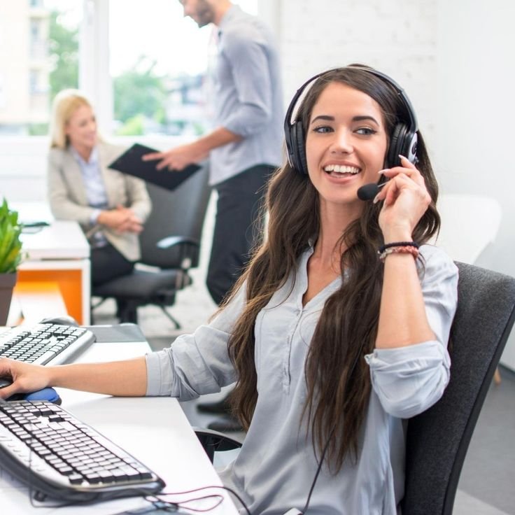 Contact the WEBBIZ International team with your inquiries
